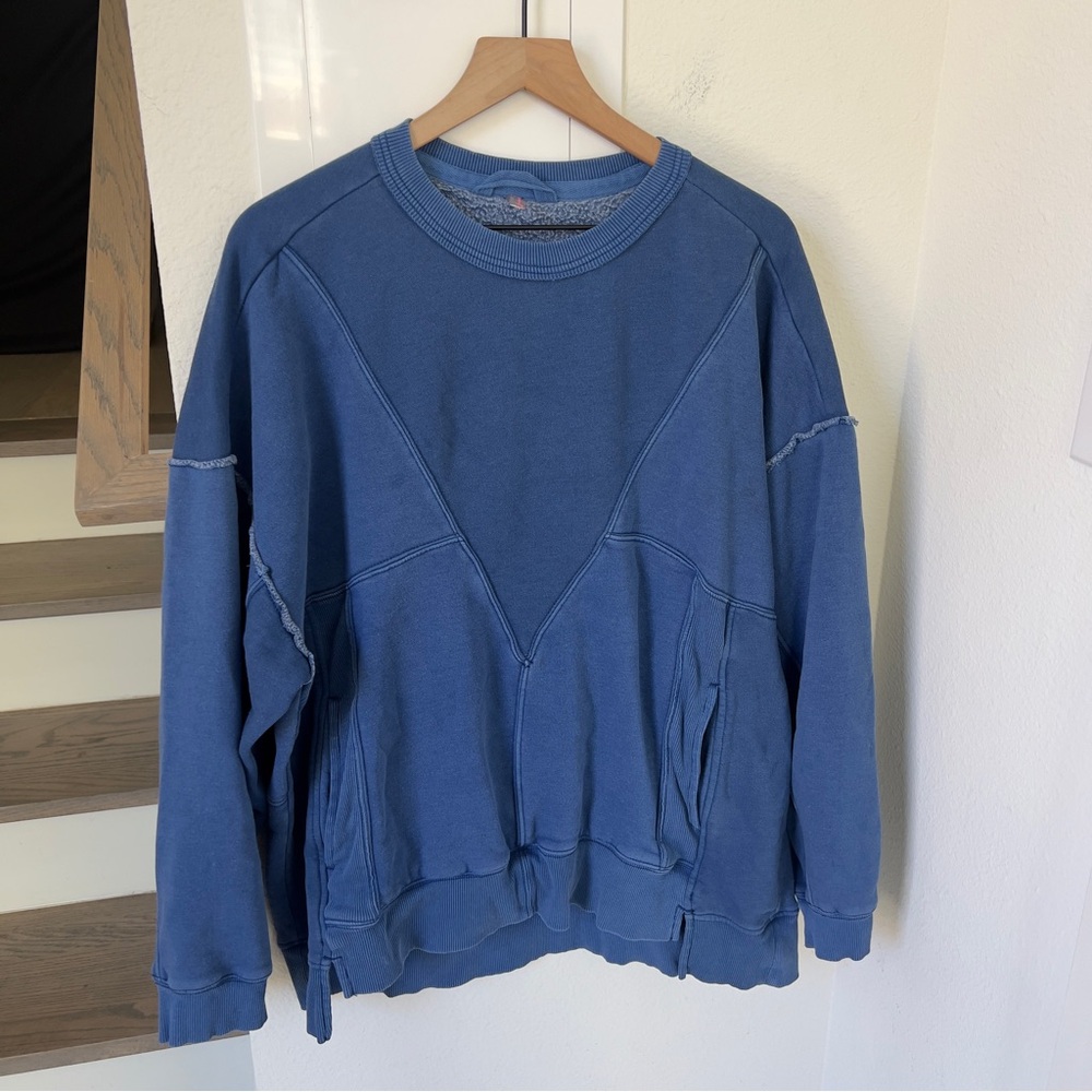 Free People x FP Movement Making It Sweatshirt in Navy Blue - Picture 2 of 6
